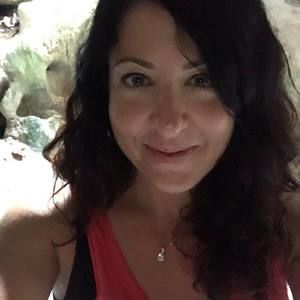 Meet your Posher, Leah